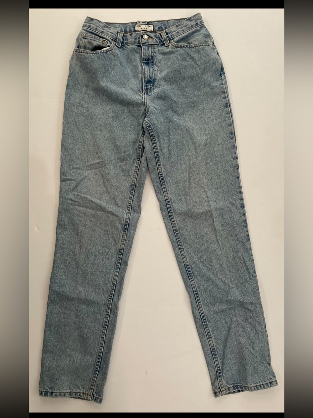 Vtg Covington 100% Cotton High Rise Jeans Size 10L Light Wash Denim “Mom Jeans”